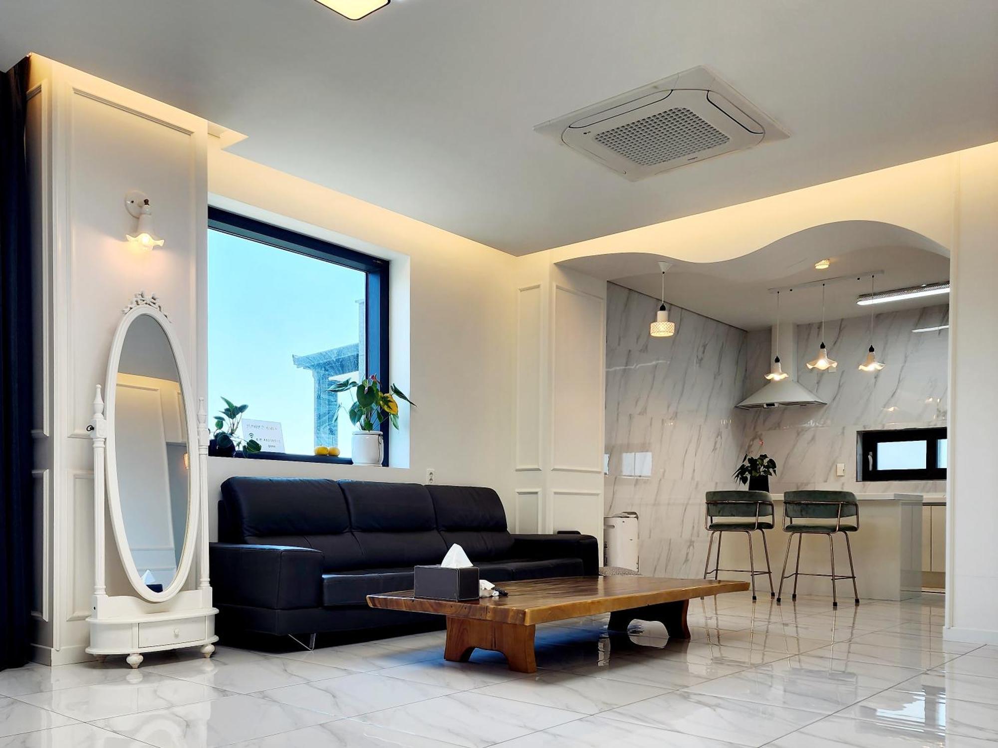 Pureun Jeju Pension Seogwipo Luaran gambar