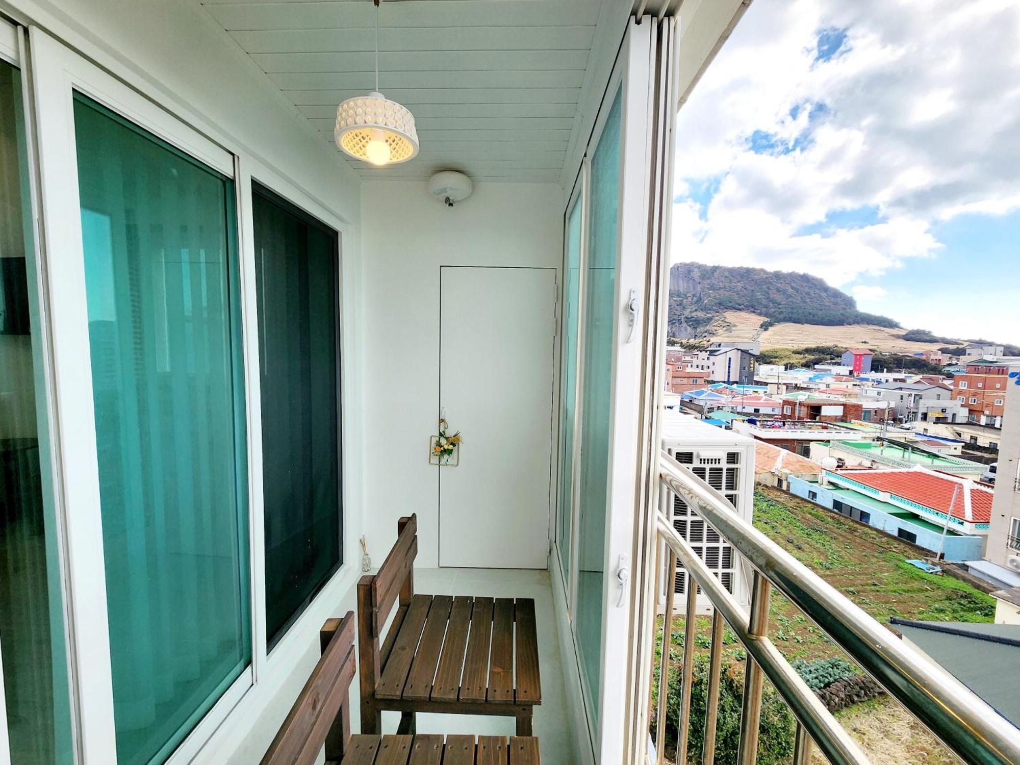Pureun Jeju Pension Seogwipo Luaran gambar