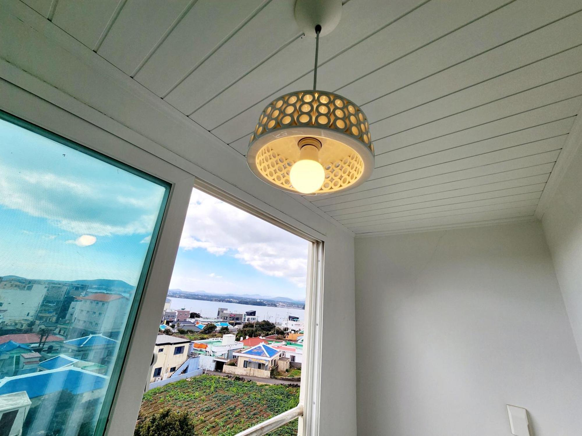 Pureun Jeju Pension Seogwipo Luaran gambar