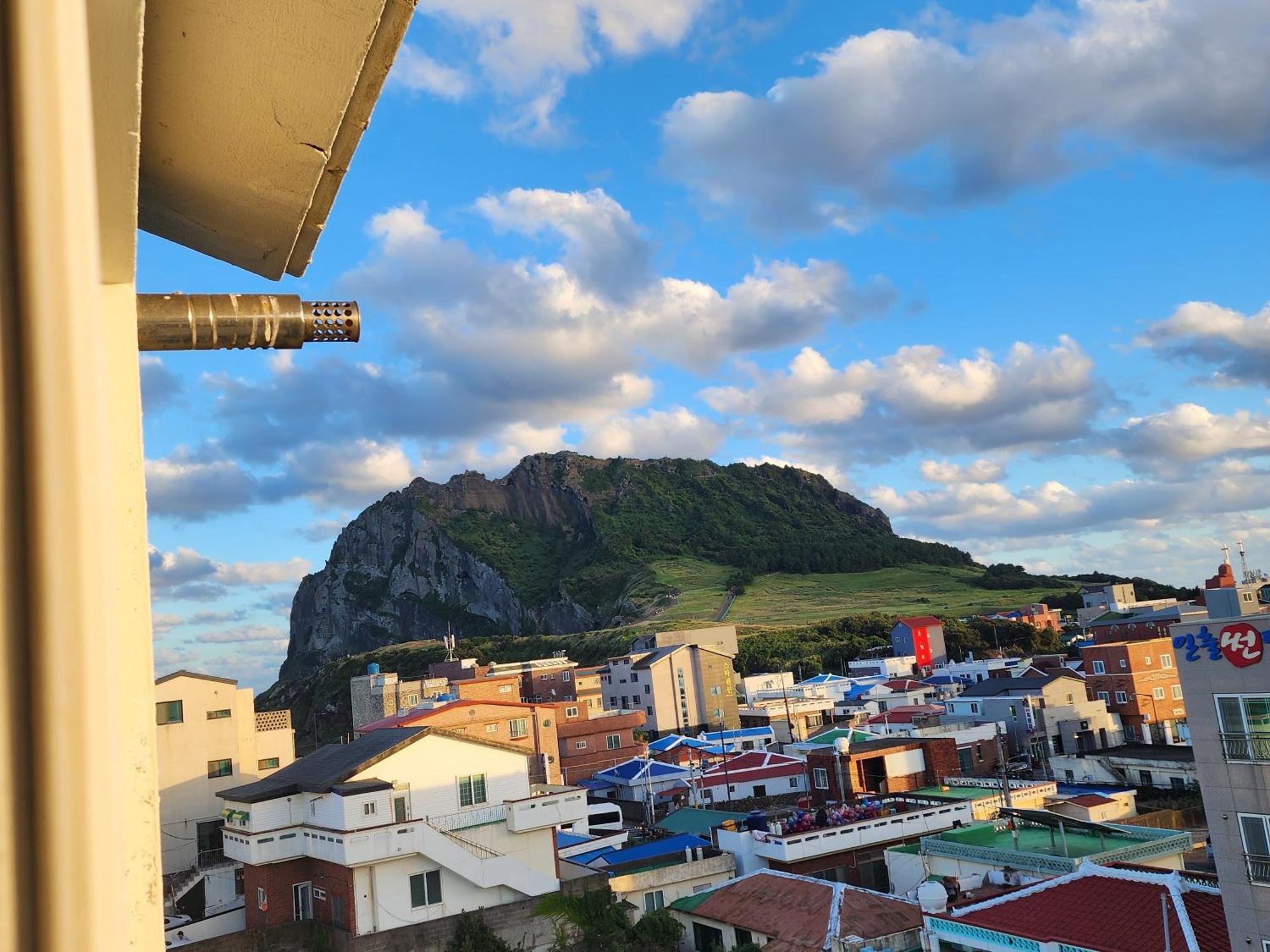 Pureun Jeju Pension Seogwipo Luaran gambar