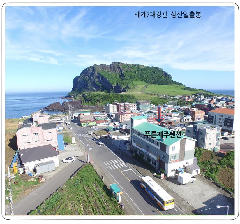 Pureun Jeju Pension Seogwipo Luaran gambar